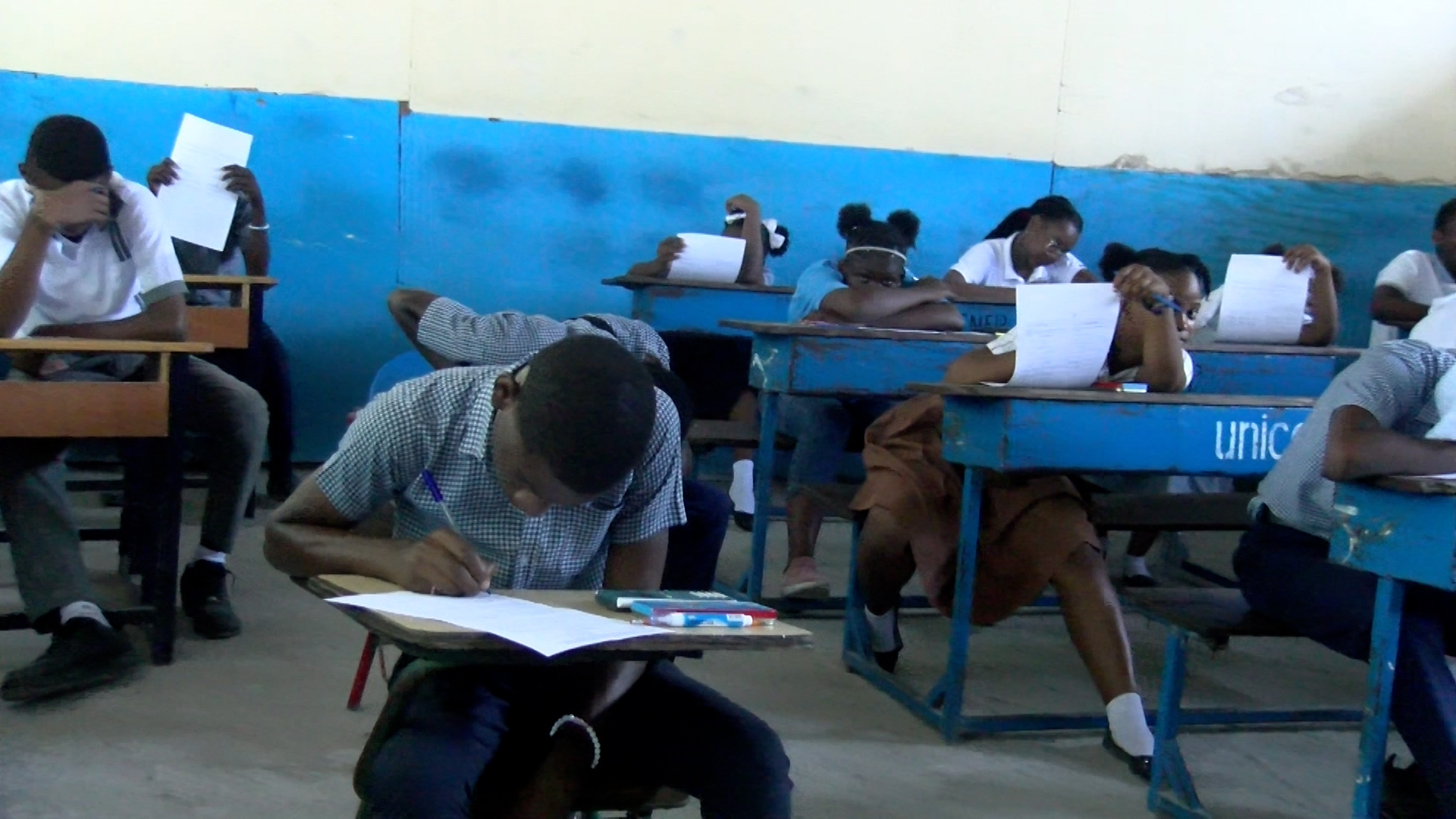 Fin des examens officiels de la 9e année fondamentale